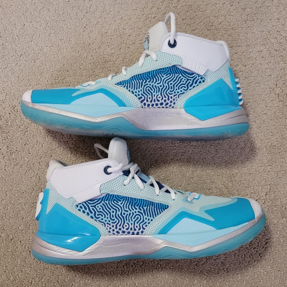 New Balance Kawhi 1